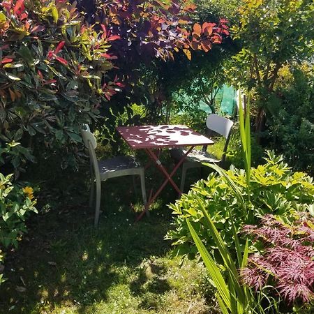 Petit Logement Dans Un Ecrin De Verdure Saint-Herblain Bagian luar foto
